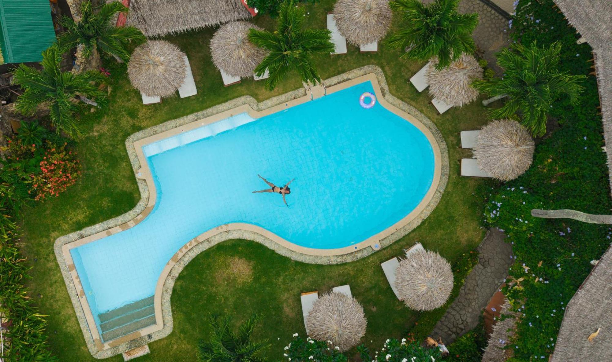 Garden Of Eden Dive Resort Puerto Galera Zewnętrze zdjęcie