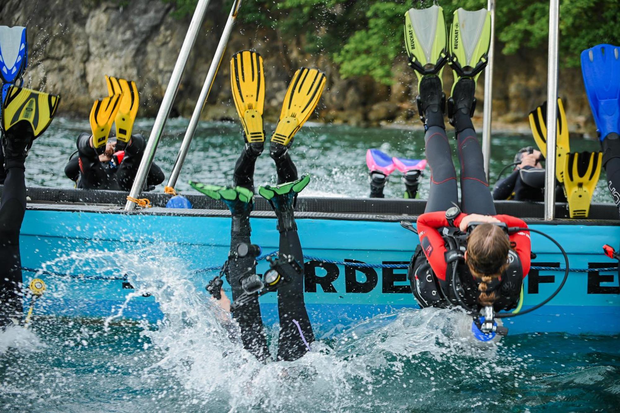 Garden Of Eden Dive Resort Puerto Galera Zewnętrze zdjęcie