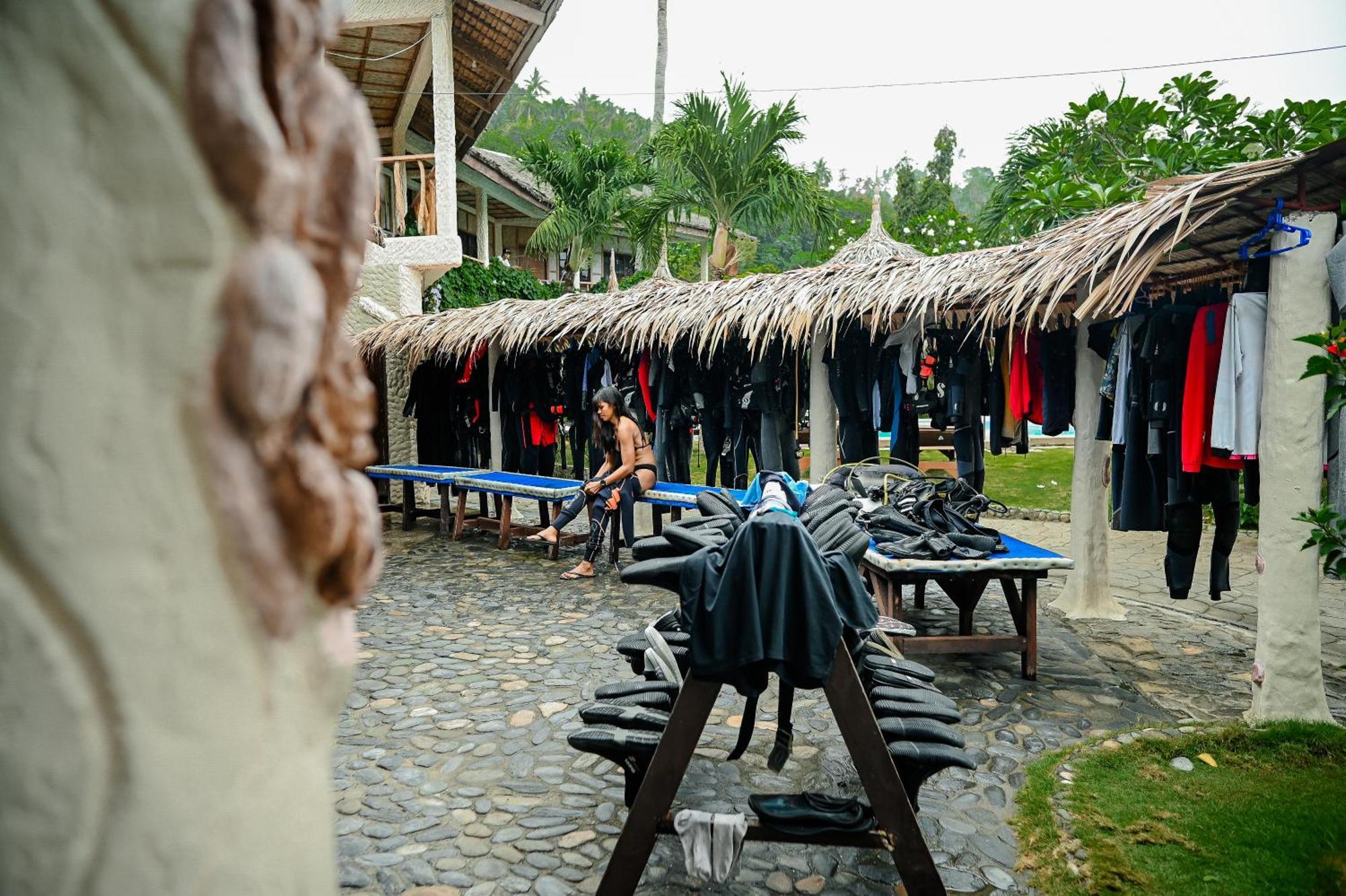 Garden Of Eden Dive Resort Puerto Galera Zewnętrze zdjęcie