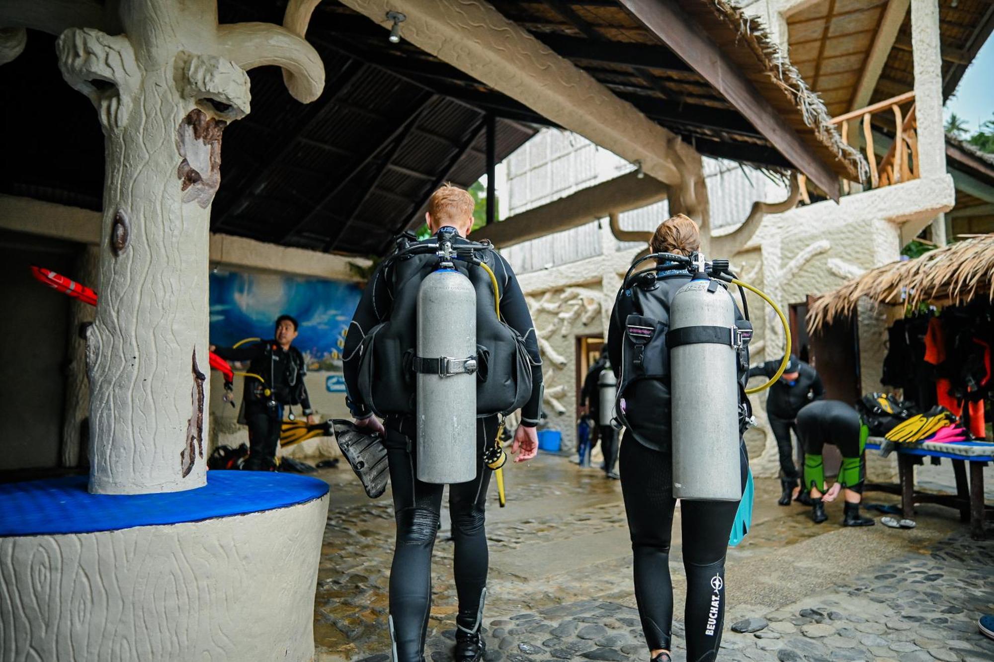 Garden Of Eden Dive Resort Puerto Galera Zewnętrze zdjęcie